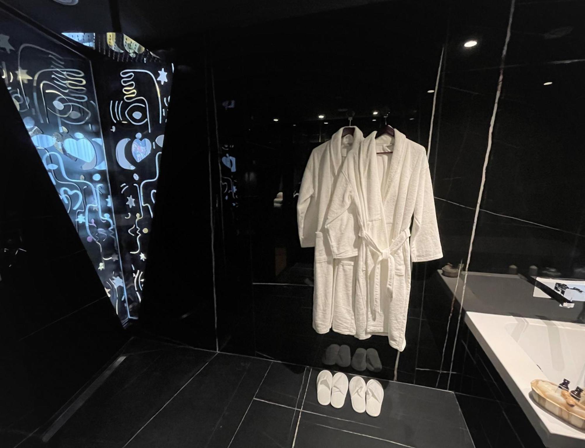 Arka Art Hotel Kashari 外观 照片 Bathroom