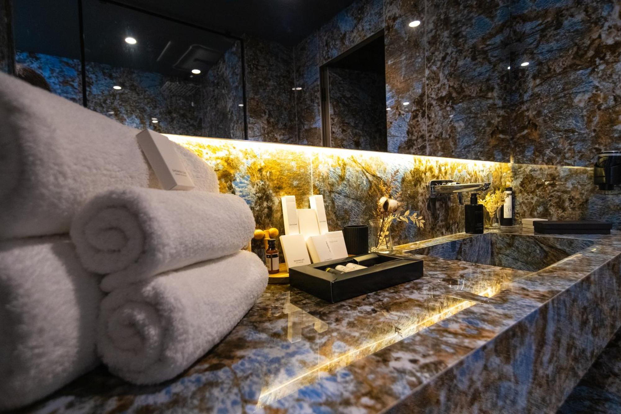 Arka Art Hotel Kashari 外观 照片 Bathroom