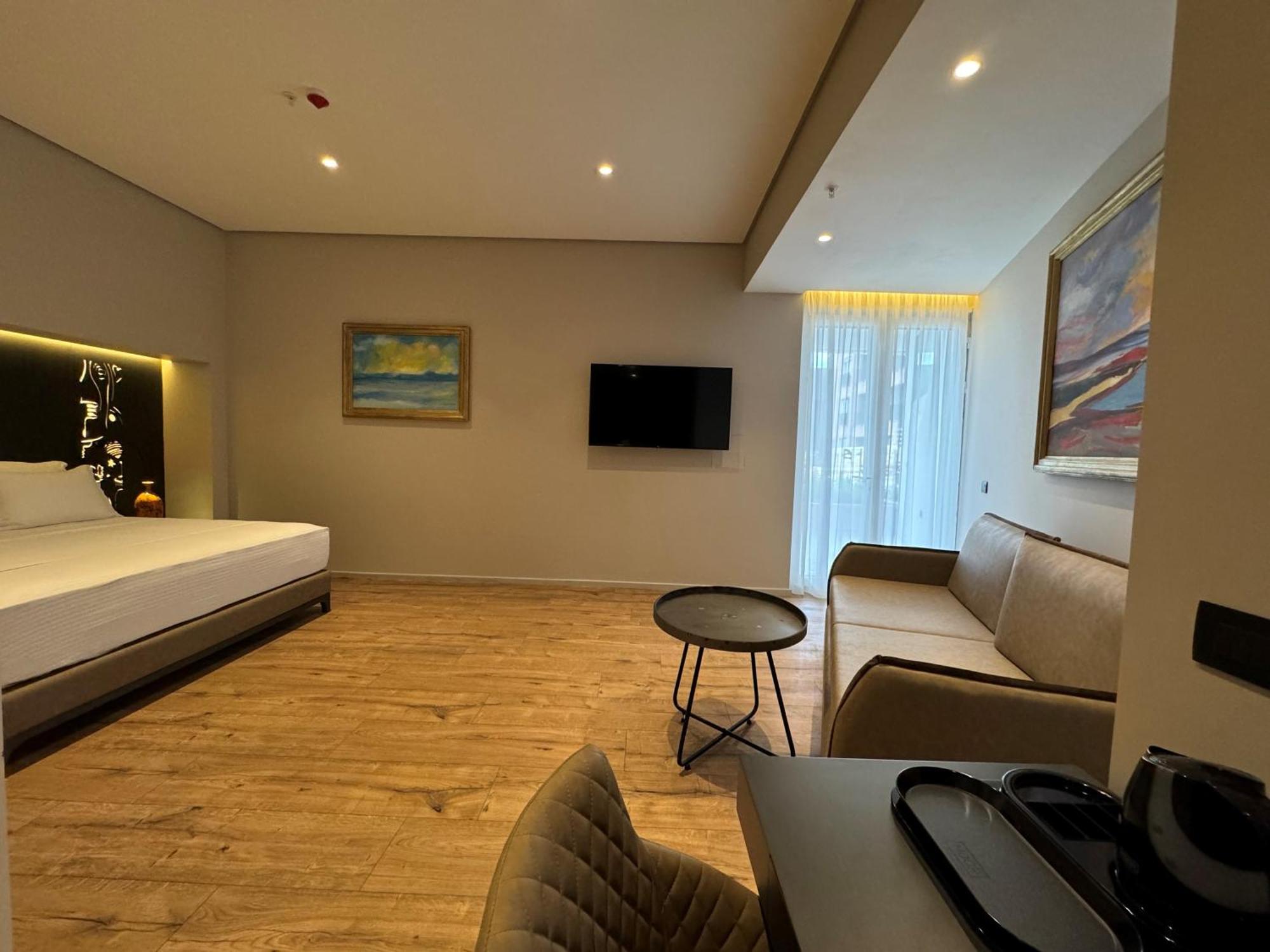 Arka Art Hotel Kashari 外观 照片 A room at the hotel