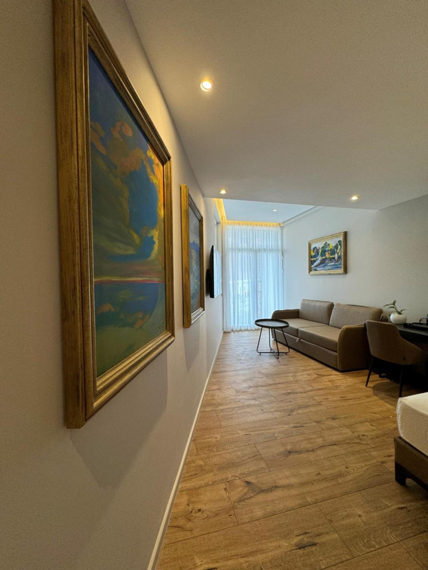 Arka Art Hotel Kashari 外观 照片 A suite at the hotel